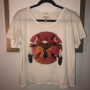 Light cream tribal t shirt